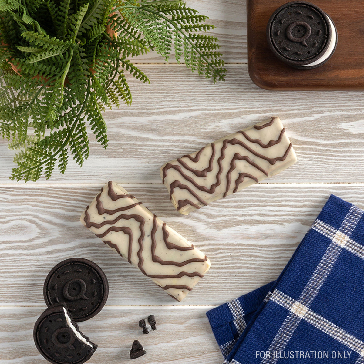 dipped-cookies-and-cream-protein-bars-g2 15807_QN_USA_ProteinBar_CAC_InterimAssetUpdate_Digital-Dipped-ProductCarouselSet_Tabletop2.jpg