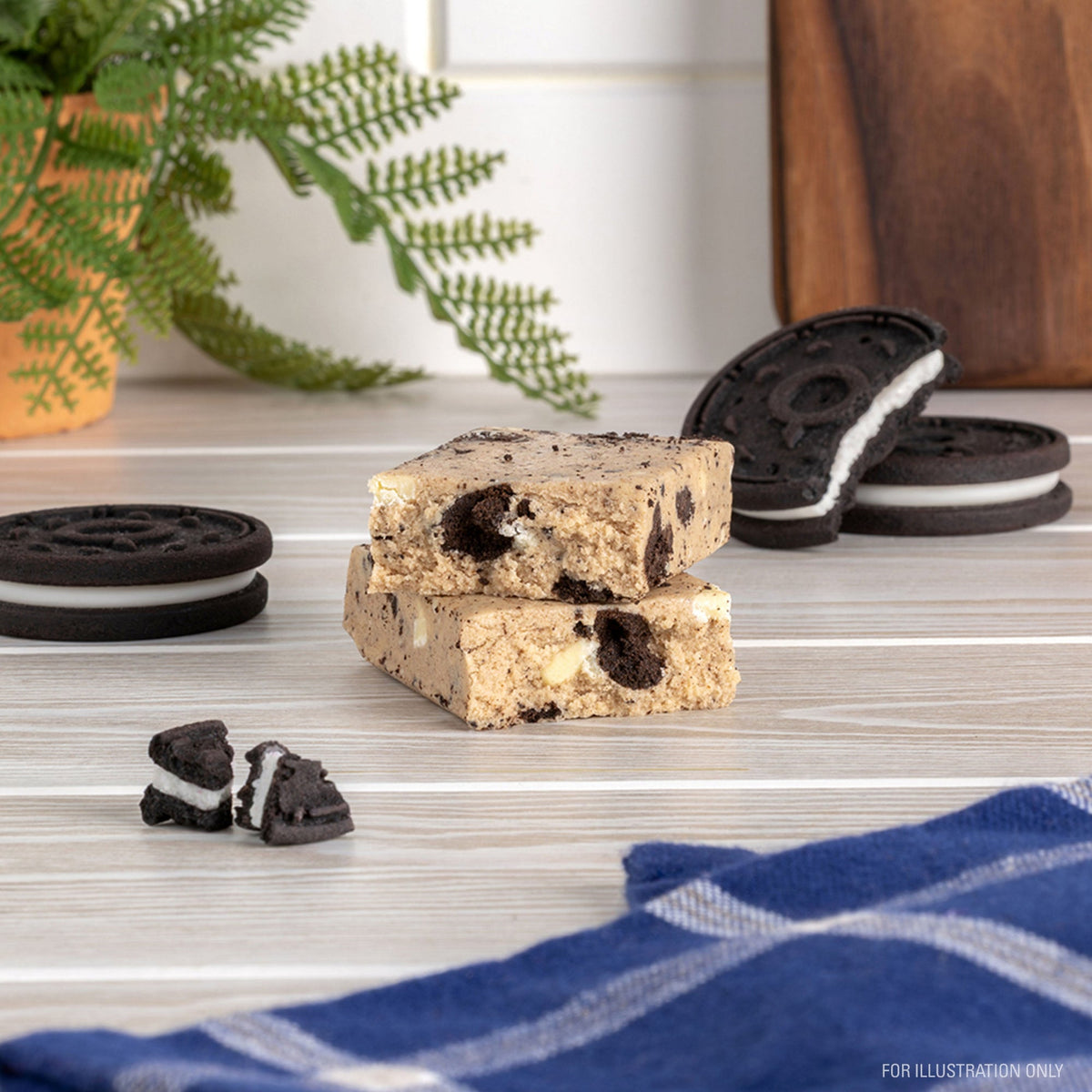 cookies-and-cream-protein-bars-j3 15807_QN_USA_ProteinBar_CAC_InterimAssetUpdate_Digital_Tabletop1.jpg