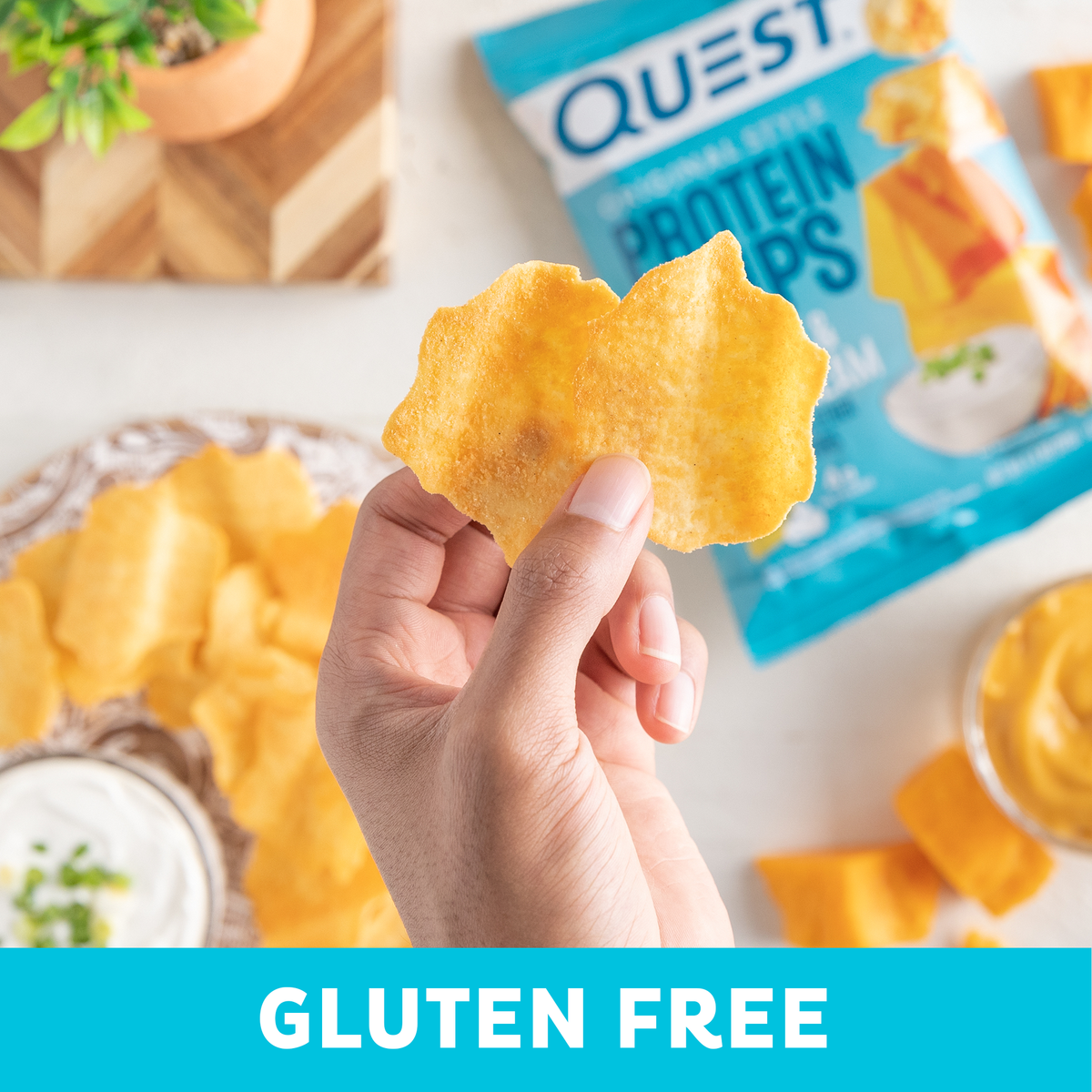 cheddar-and-sour-cream-original-style-protein-chips-c7 qst-000296_cheddar-_-sour-cream-original-style-protein-chips_7.2.png